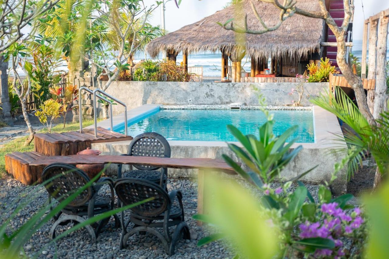 Bali Tiger Hideaway Hotel Pulukan Exterior photo