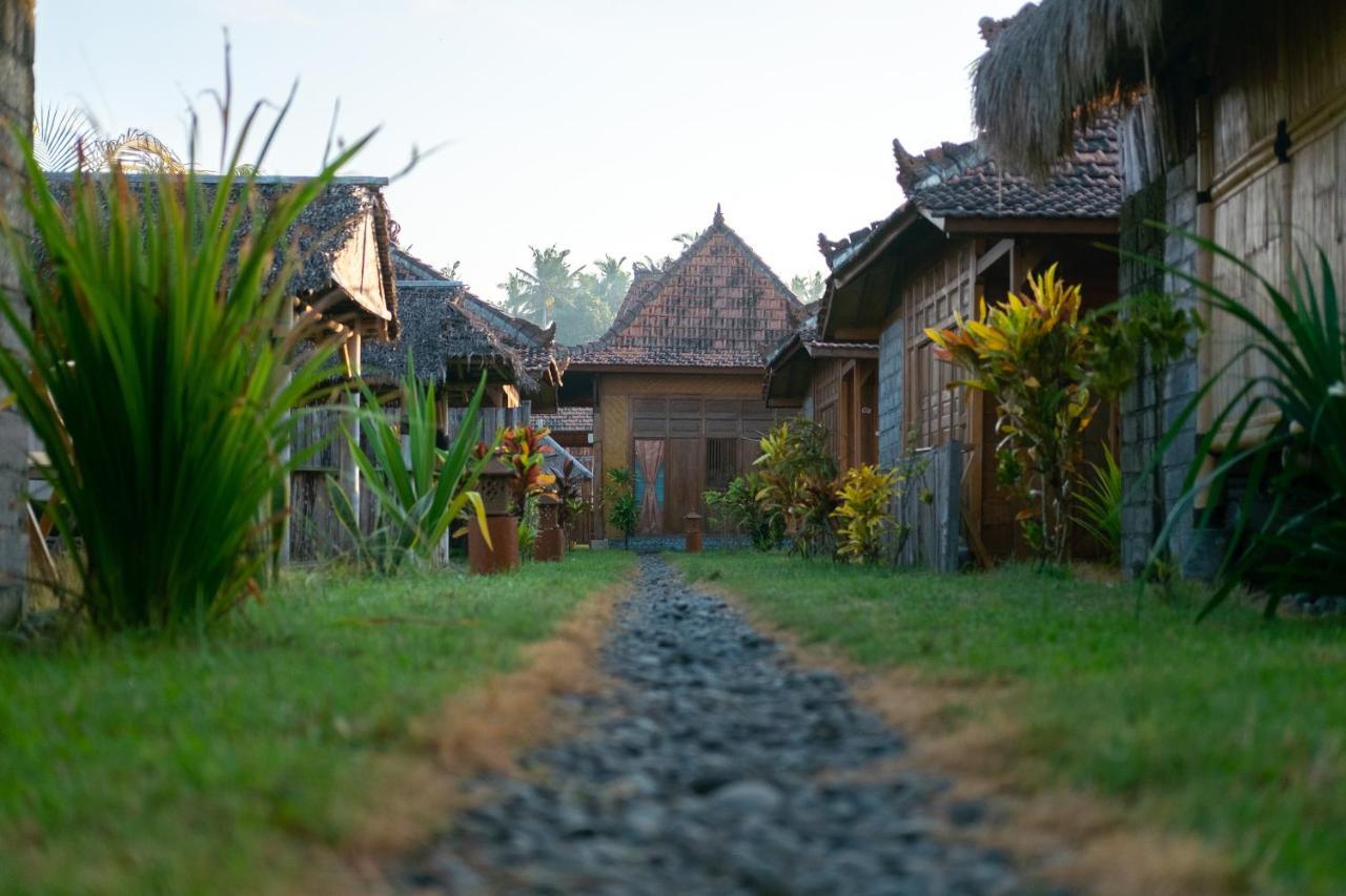 Bali Tiger Hideaway Hotel Pulukan Exterior photo